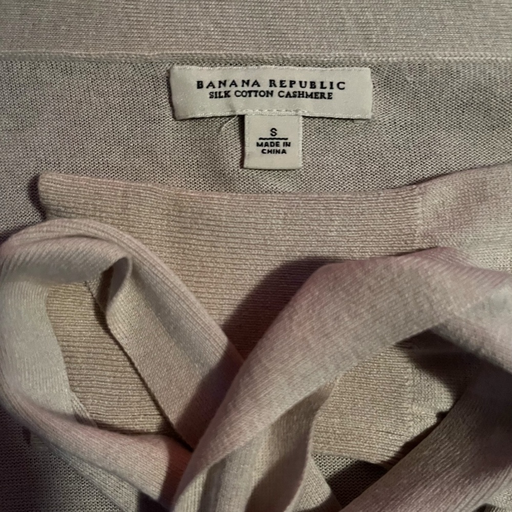 Banana Republic Silk Cotton Cashmere Long Cardigan Sweater w/ Front Tie — Size S - Picture 4 of 4